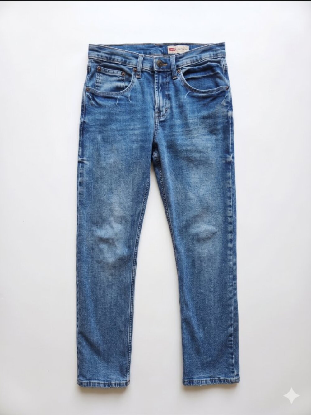 Wrangler Slim Straight Leg Jeans